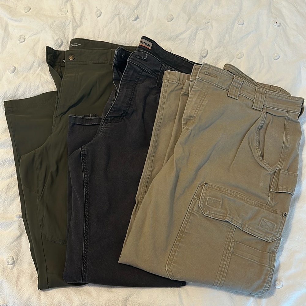 Bundle of Men’s Tactical Pants 38x30